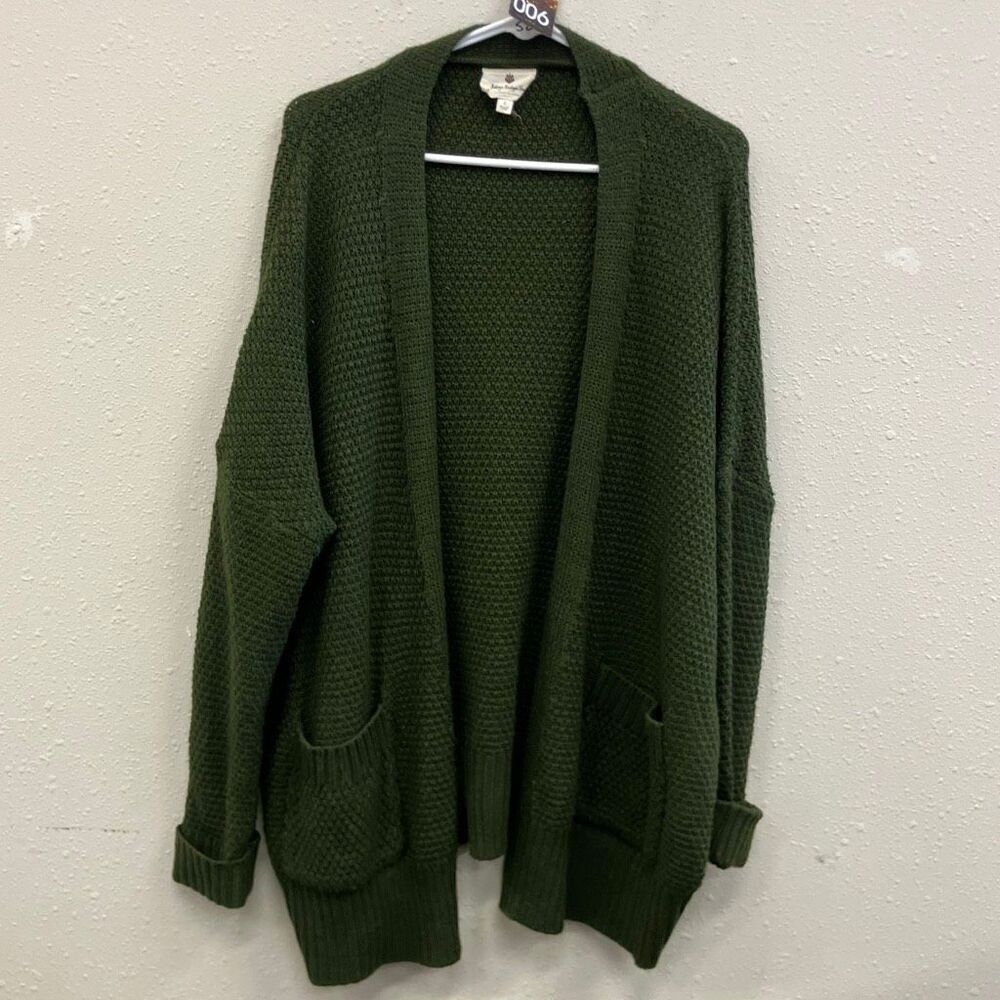 Betseys boutique shop Olive Green Pocket Knit Cardigan small 740